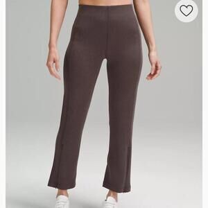 lululemon Ribbed Softstreme Zip-Leg High-Rise Cropped Pant size 0